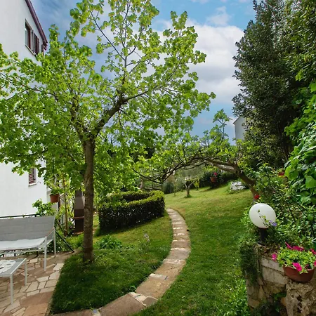 Apartment Iva Pula