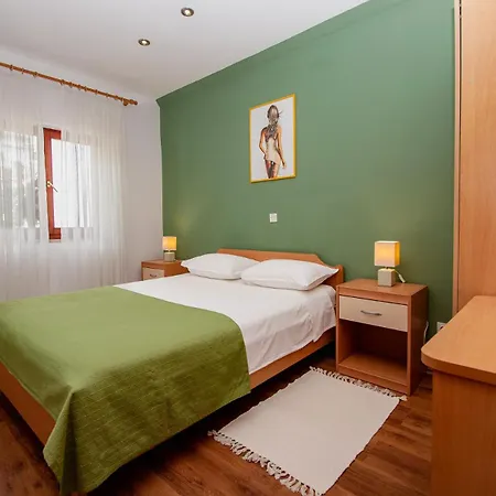 Iva Apartment *