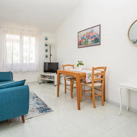 Iva Apartment *